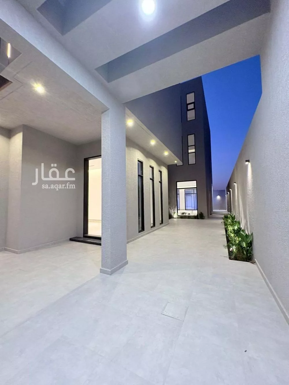 5 bedroom villa in Al Mahdiyyah 17