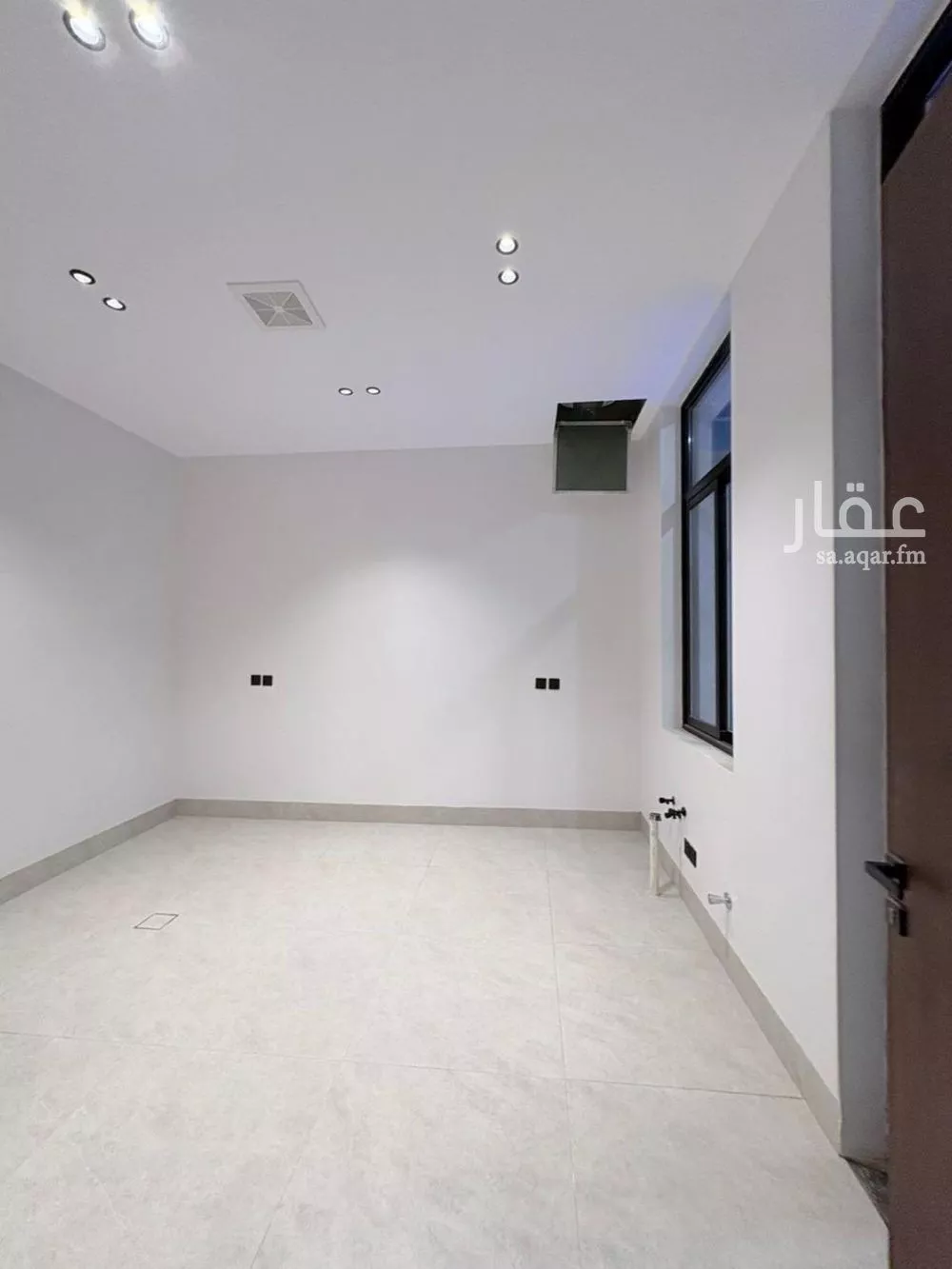 5 bedroom villa in Al Mahdiyyah 23