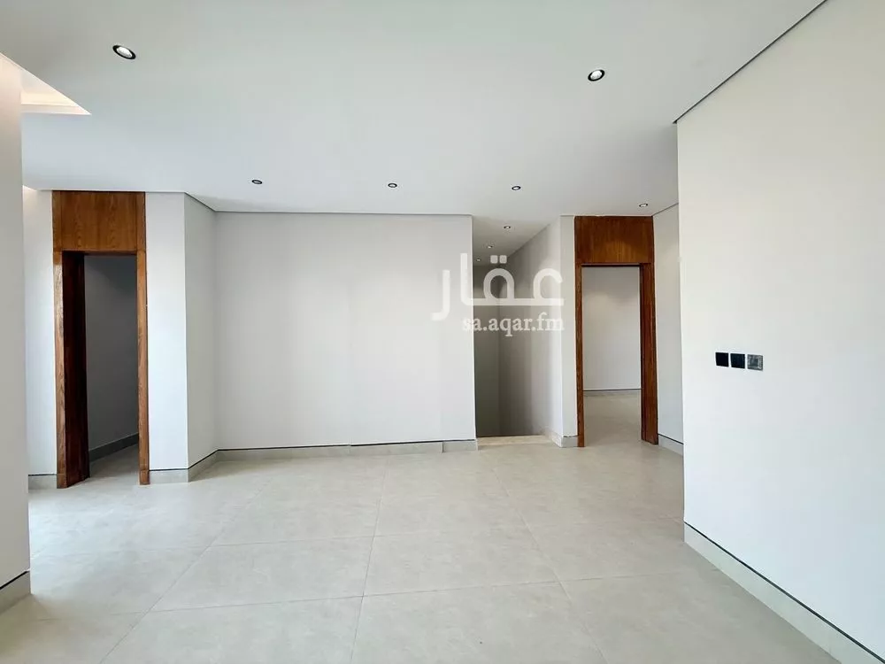 5 bedroom villa in Al Mahdiyyah 22