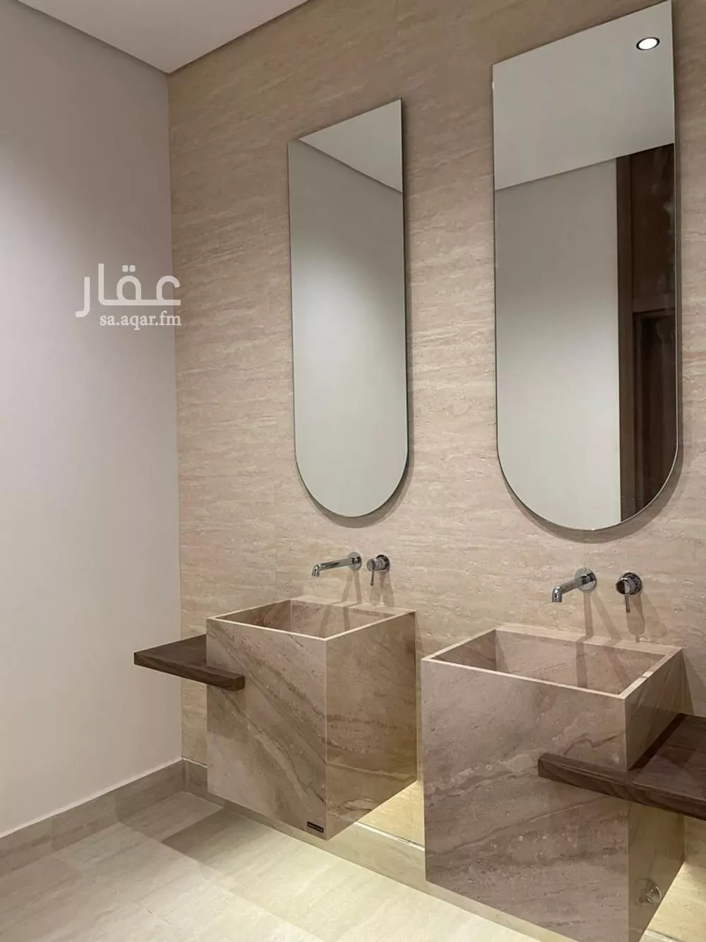 5 bedroom villa in Al Mahdiyyah 20