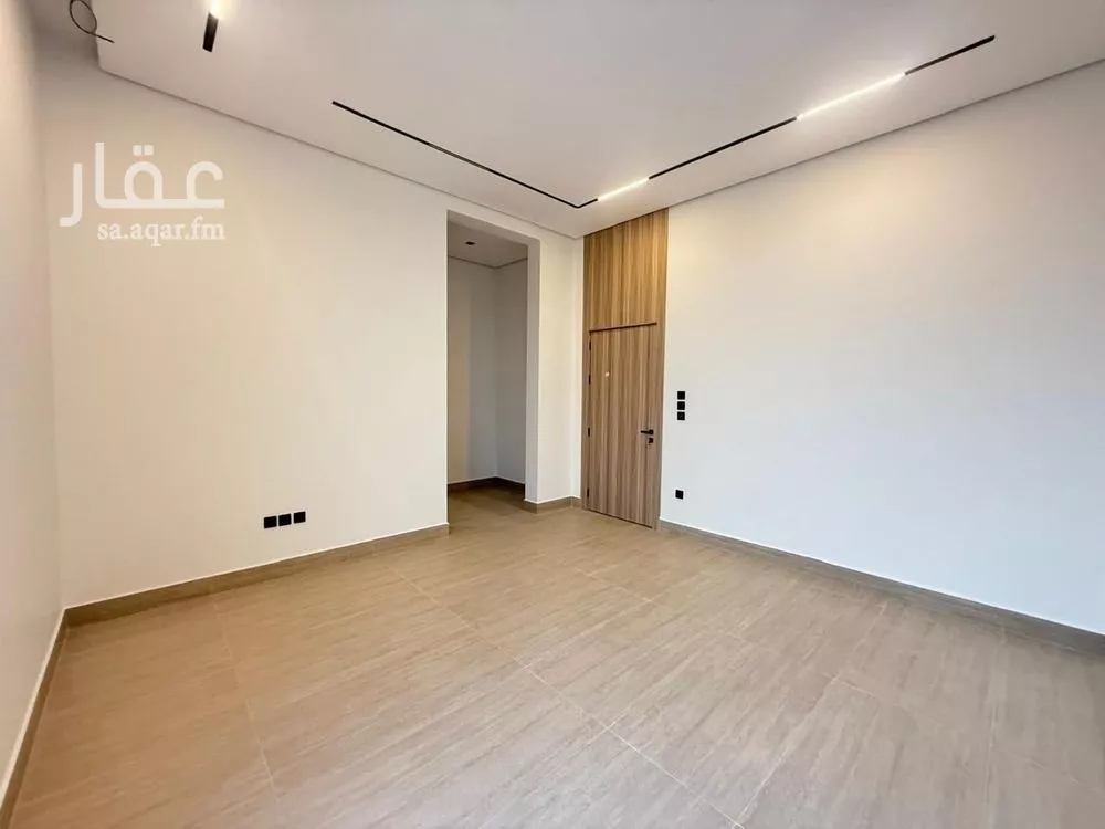 5 bedroom villa in Al Mahdiyyah 12