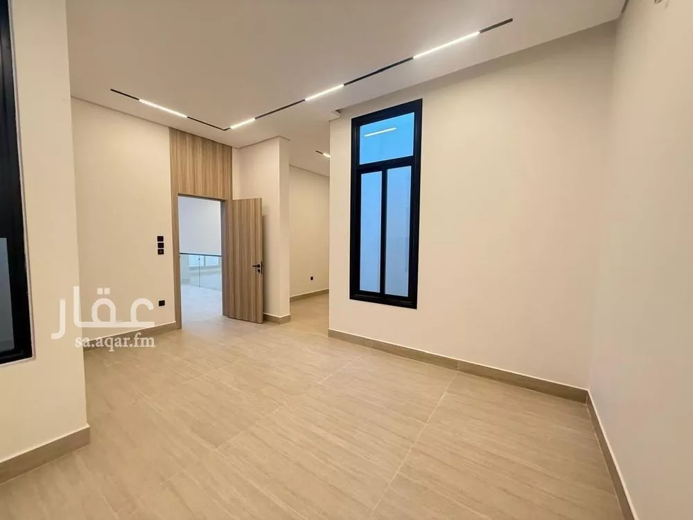 5 bedroom villa in Al Mahdiyyah 14