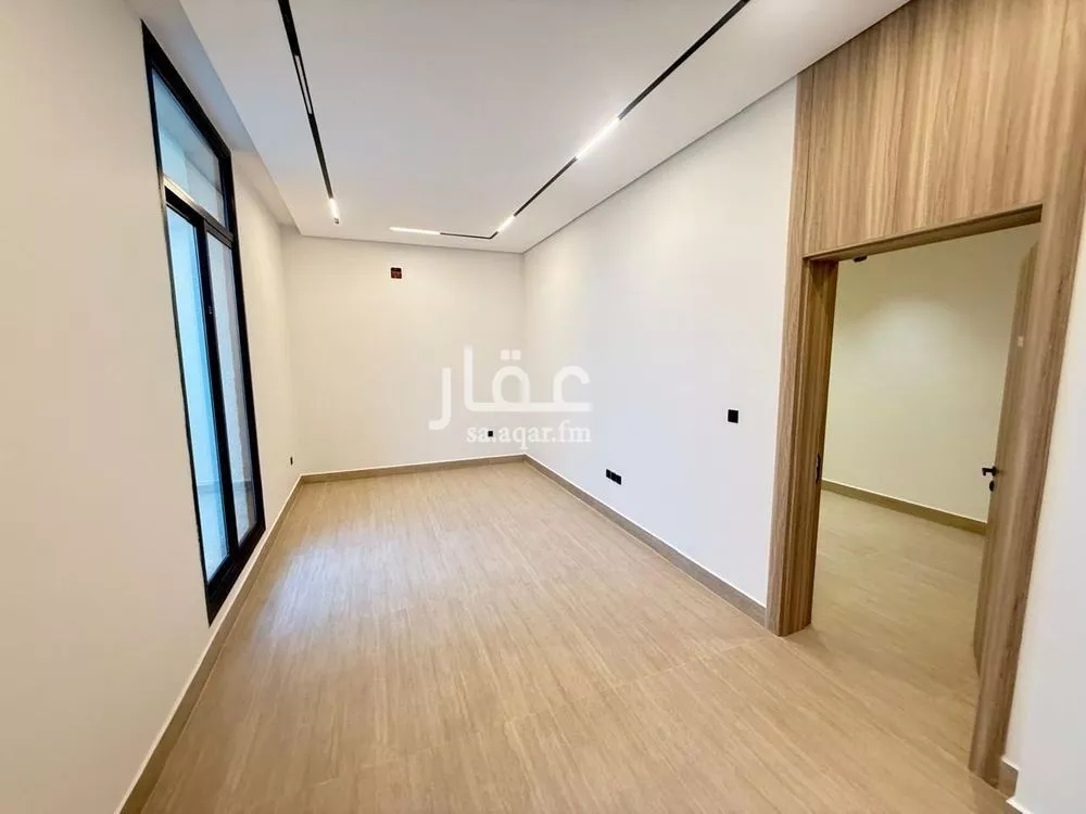 5 bedroom villa in Al Mahdiyyah 16