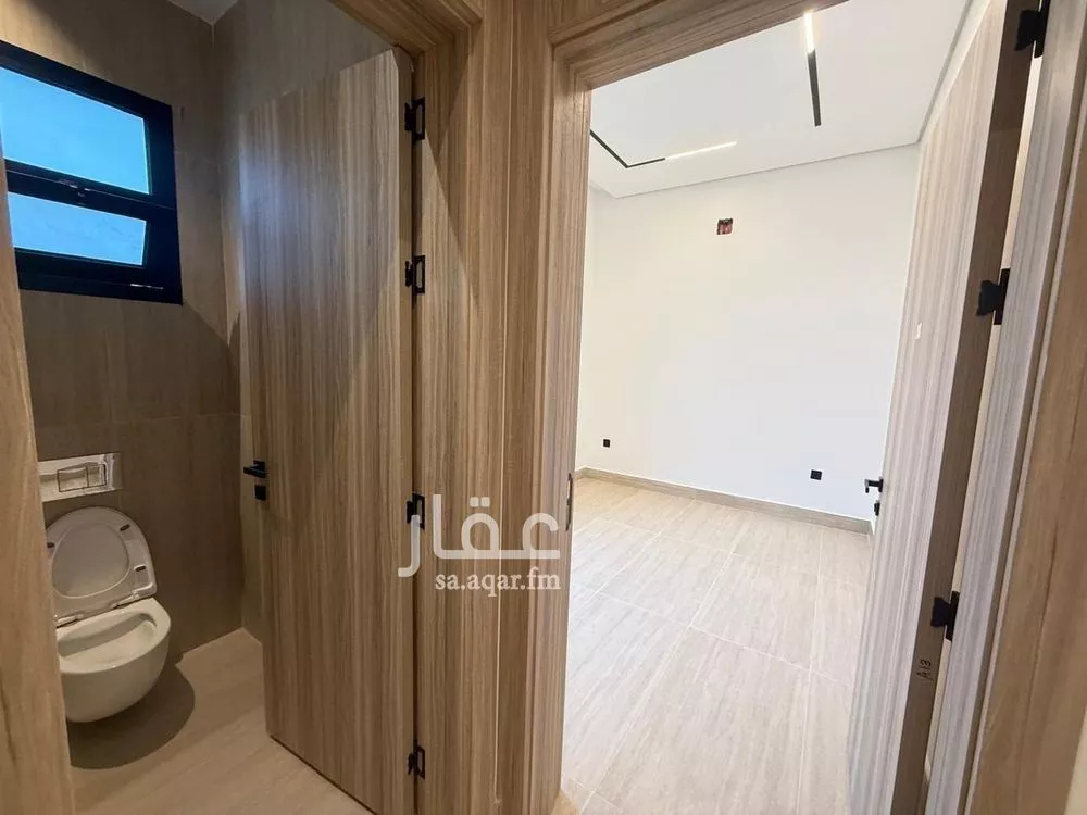5 bedroom villa in Al Mahdiyyah 7