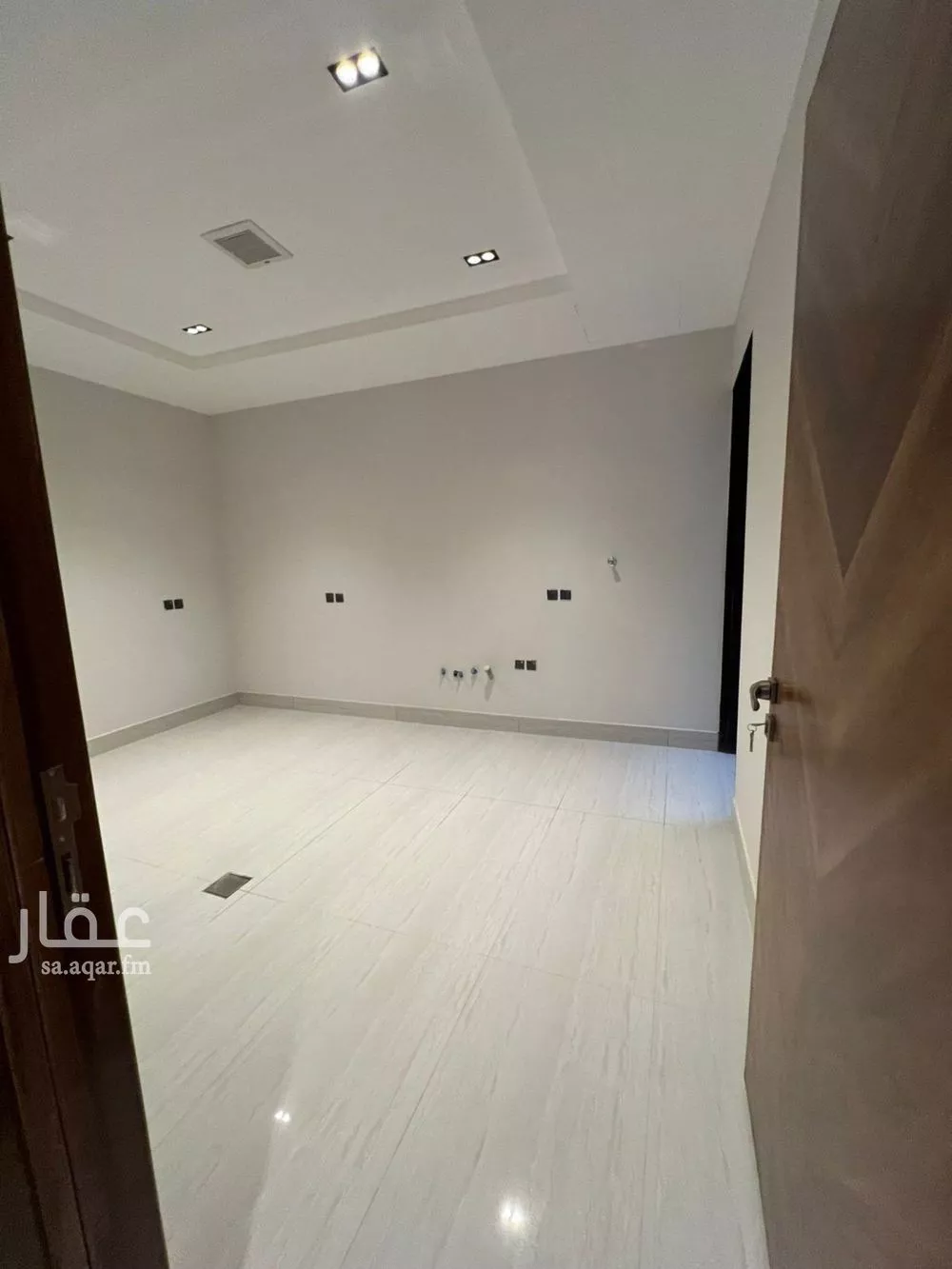 6 bedroom villa in Al Mahdiyyah 24