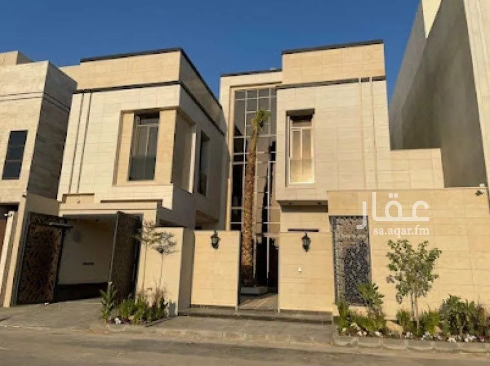 5 bedroom villa in Al Mahdiyyah 5