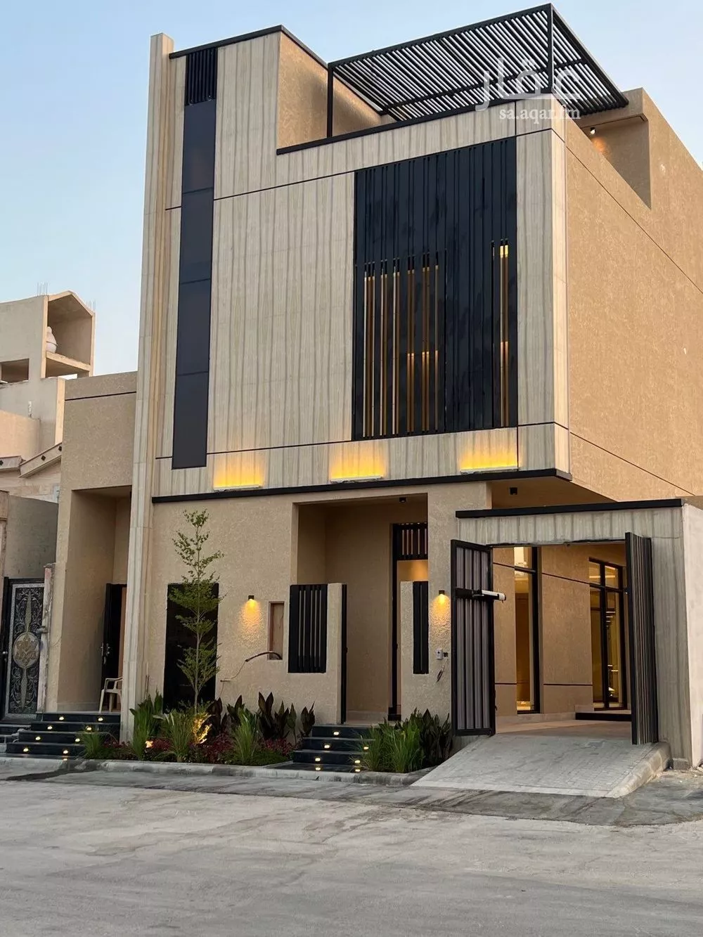6 bedroom villa in Al Mahdiyyah 2