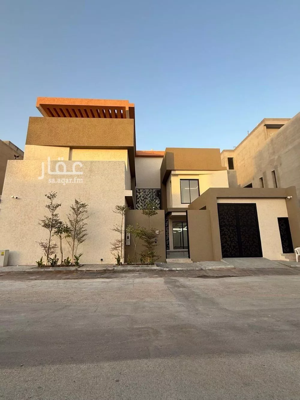 6 bedroom villa in Al Mahdiyyah 2