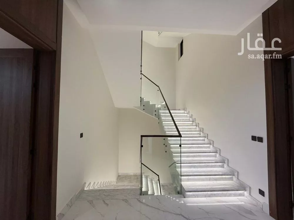 6 bedroom villa in Al Mahdiyyah 13