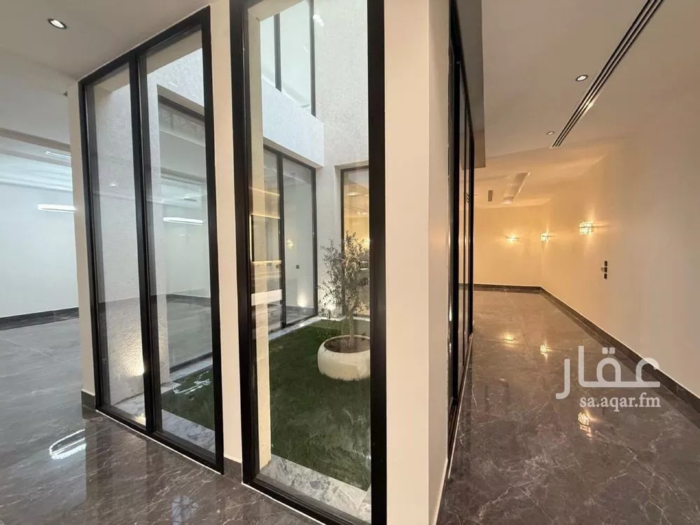 6 bedroom villa in Al Mahdiyyah 21