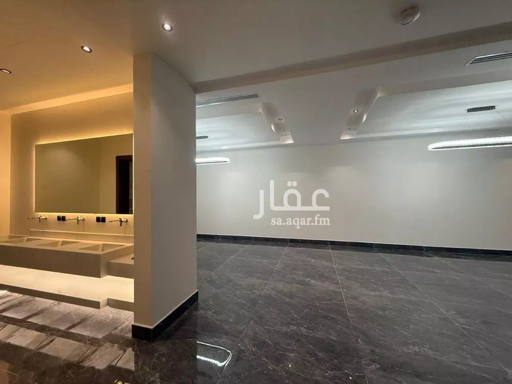 6 bedroom villa in Al Mahdiyyah 24