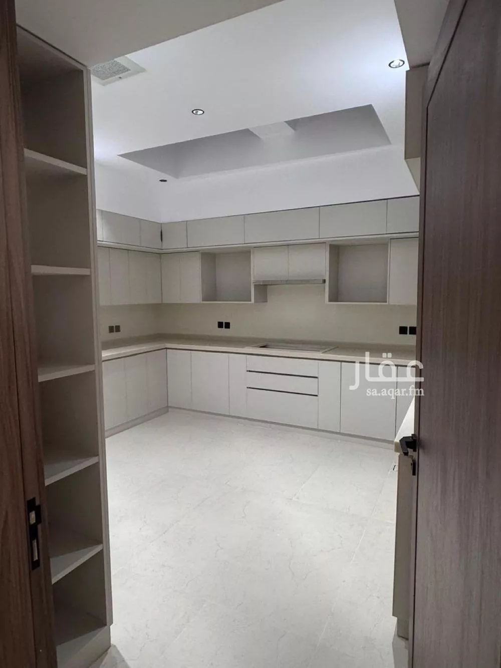 5 bedroom villa in Al Mahdiyyah 9