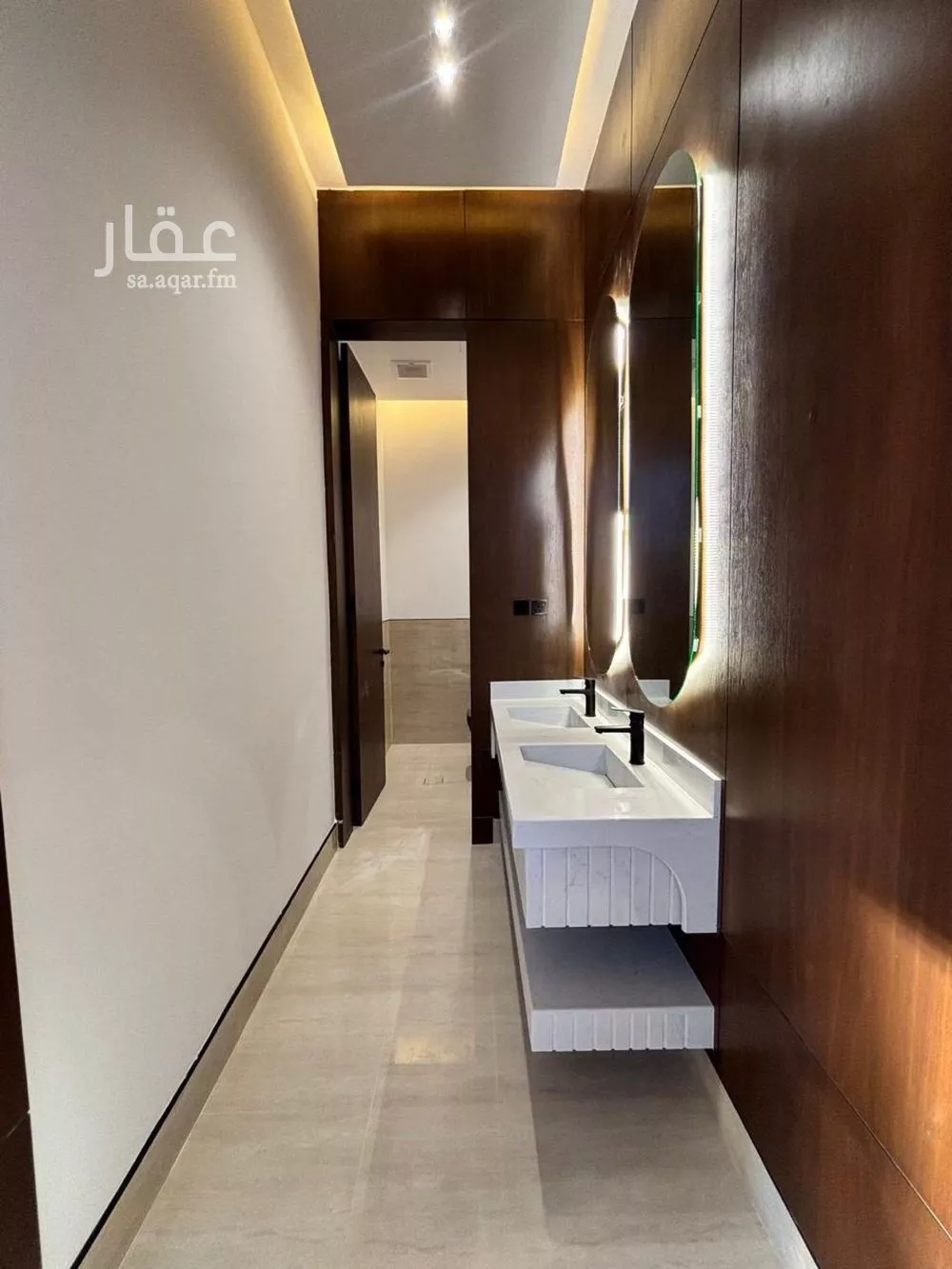 4 bedroom villa in Al Mahdiyyah 4