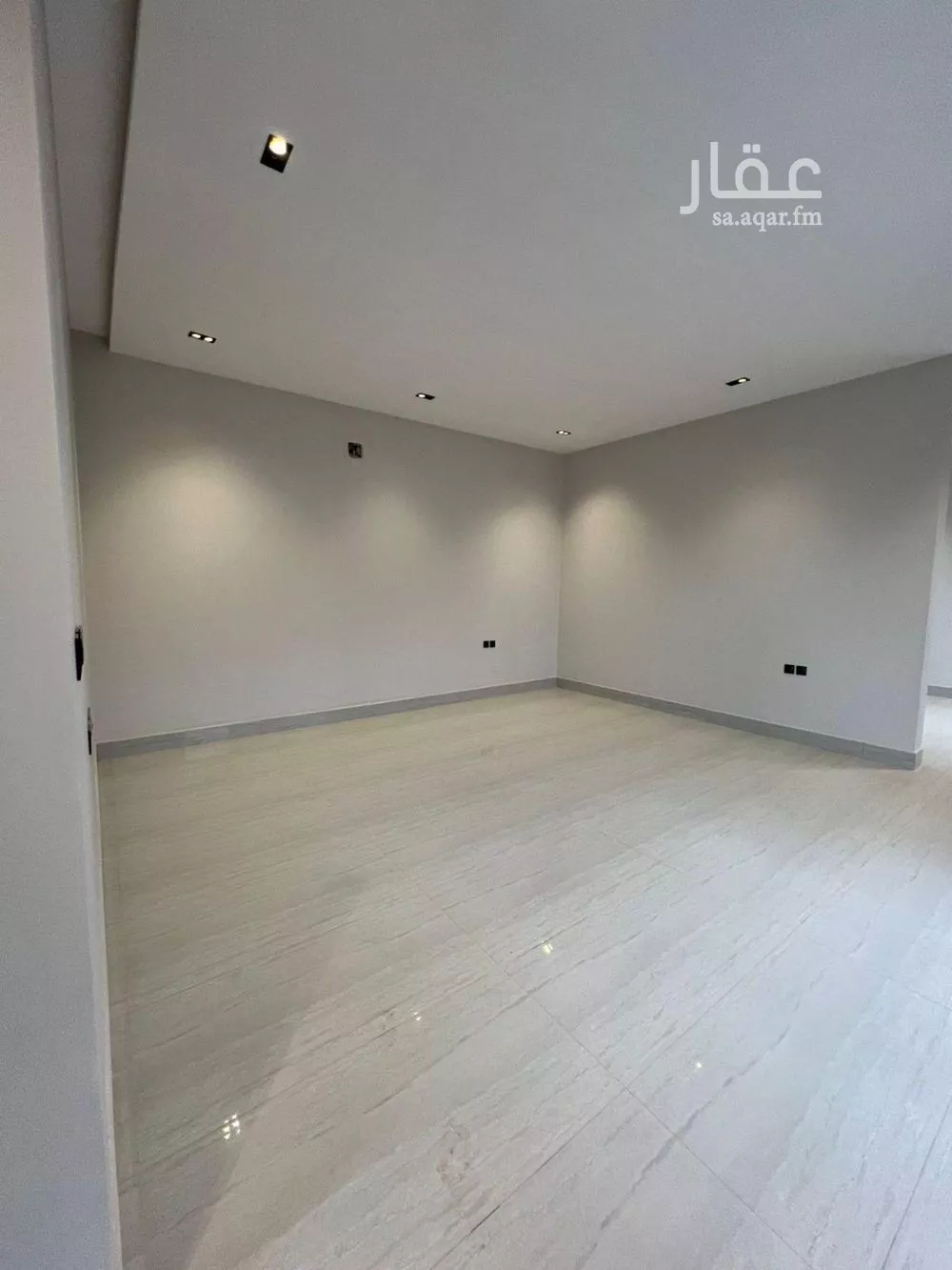 6 bedroom villa in Al Mahdiyyah 9