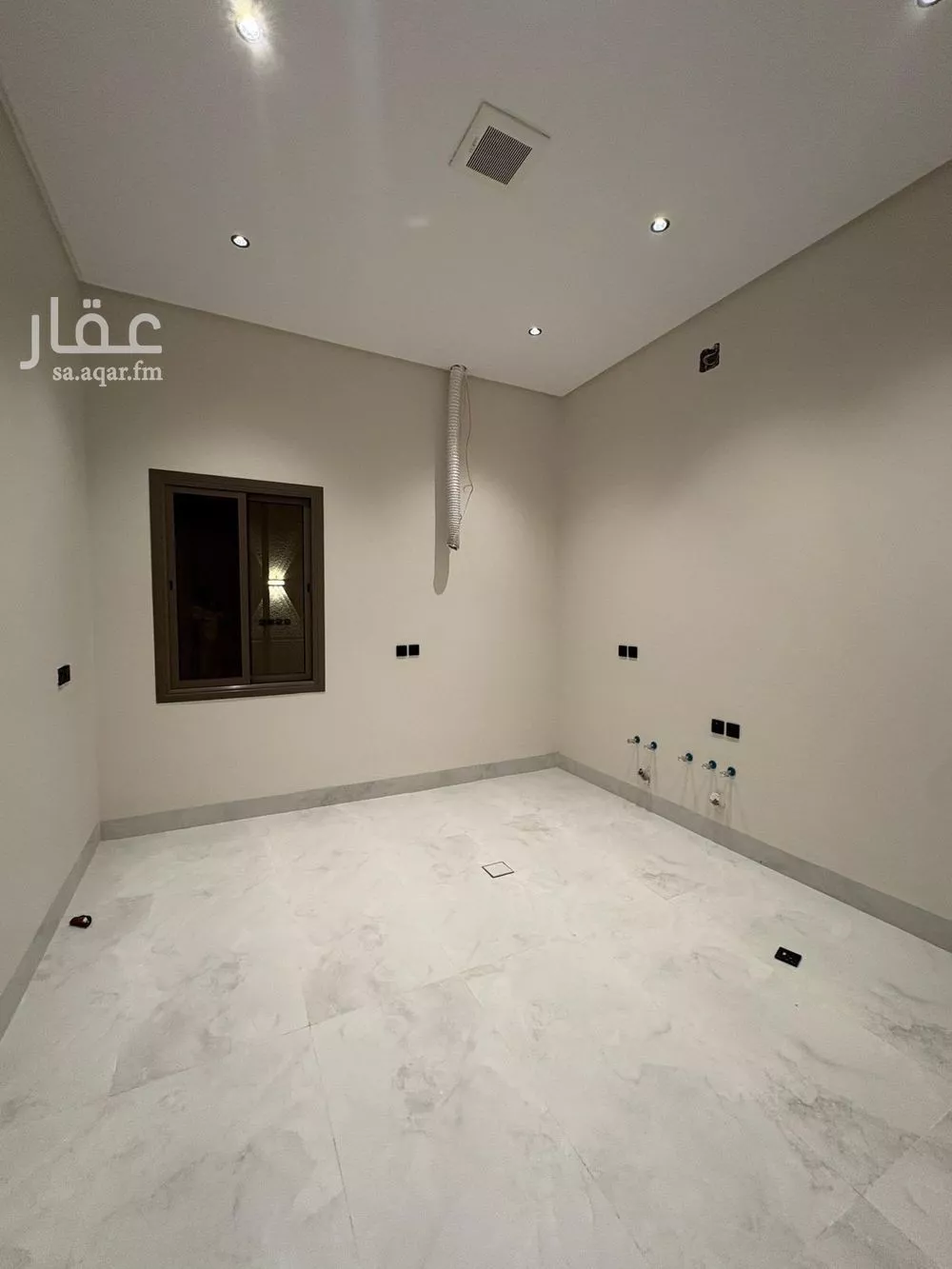 6 bedroom villa in Al Mahdiyyah 9