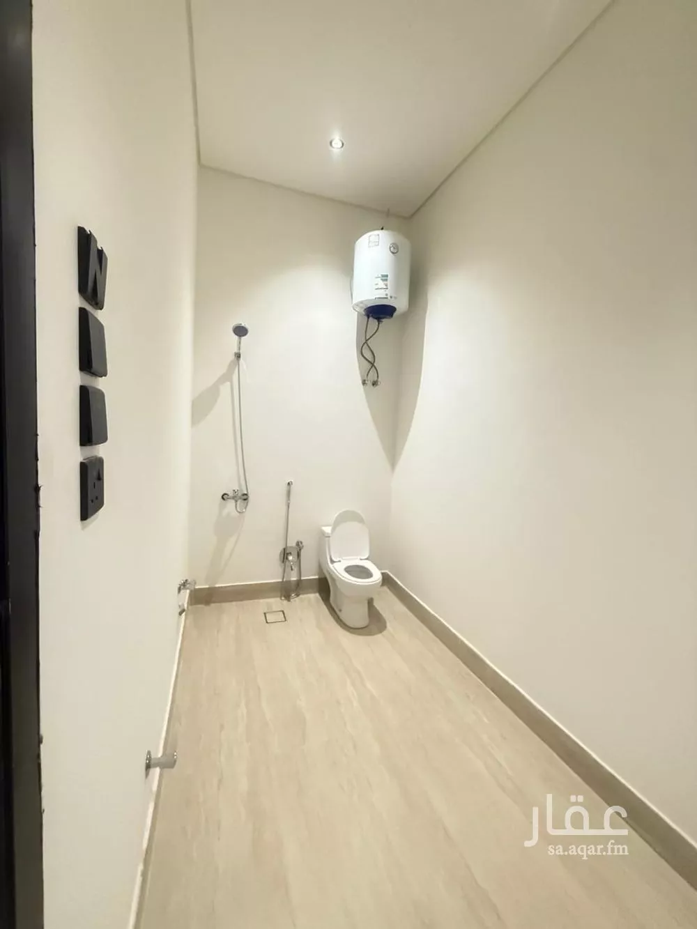 5 bedroom villa in Al Mahdiyyah 9