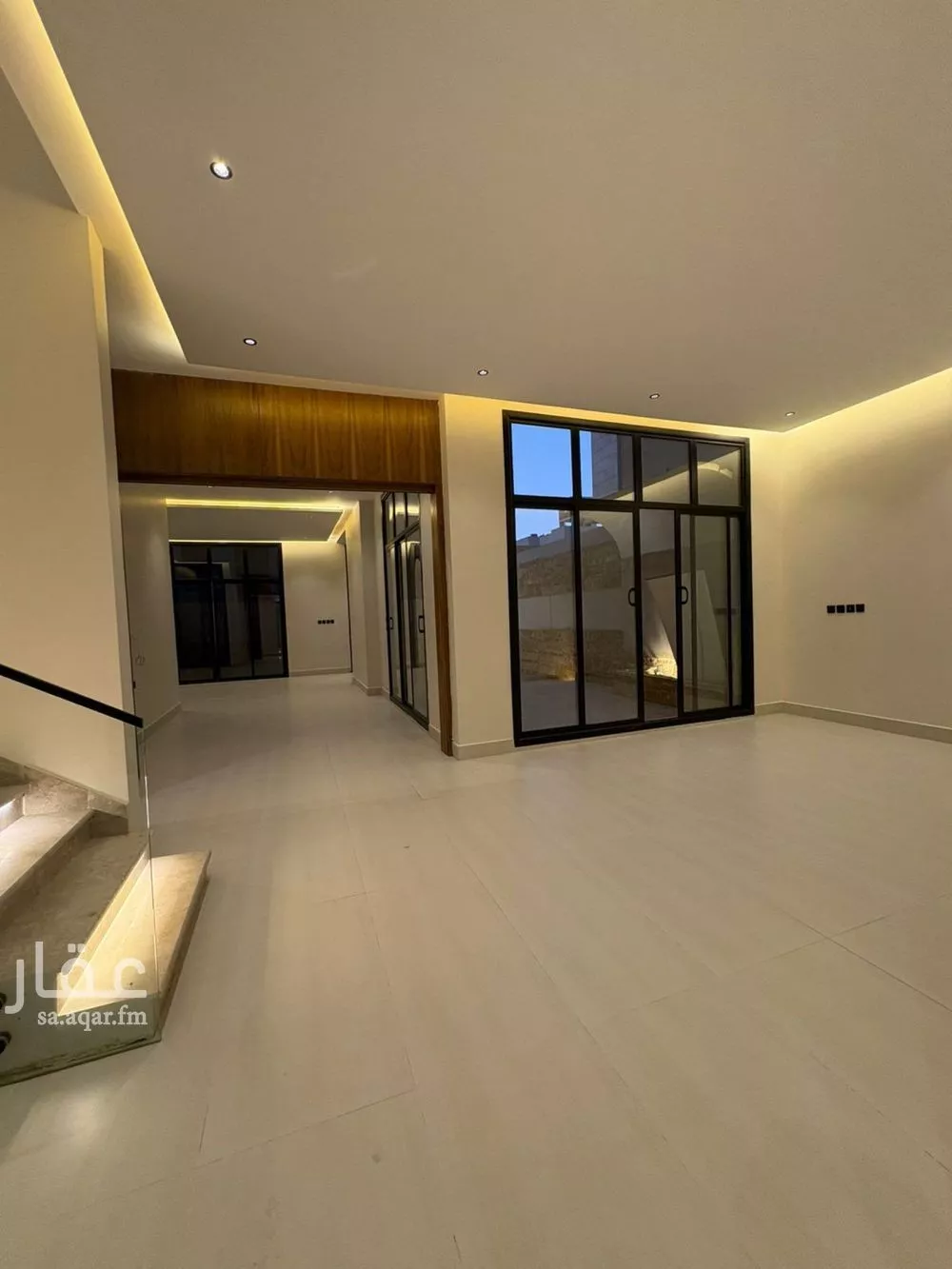5 bedroom villa in Al Mahdiyyah 2