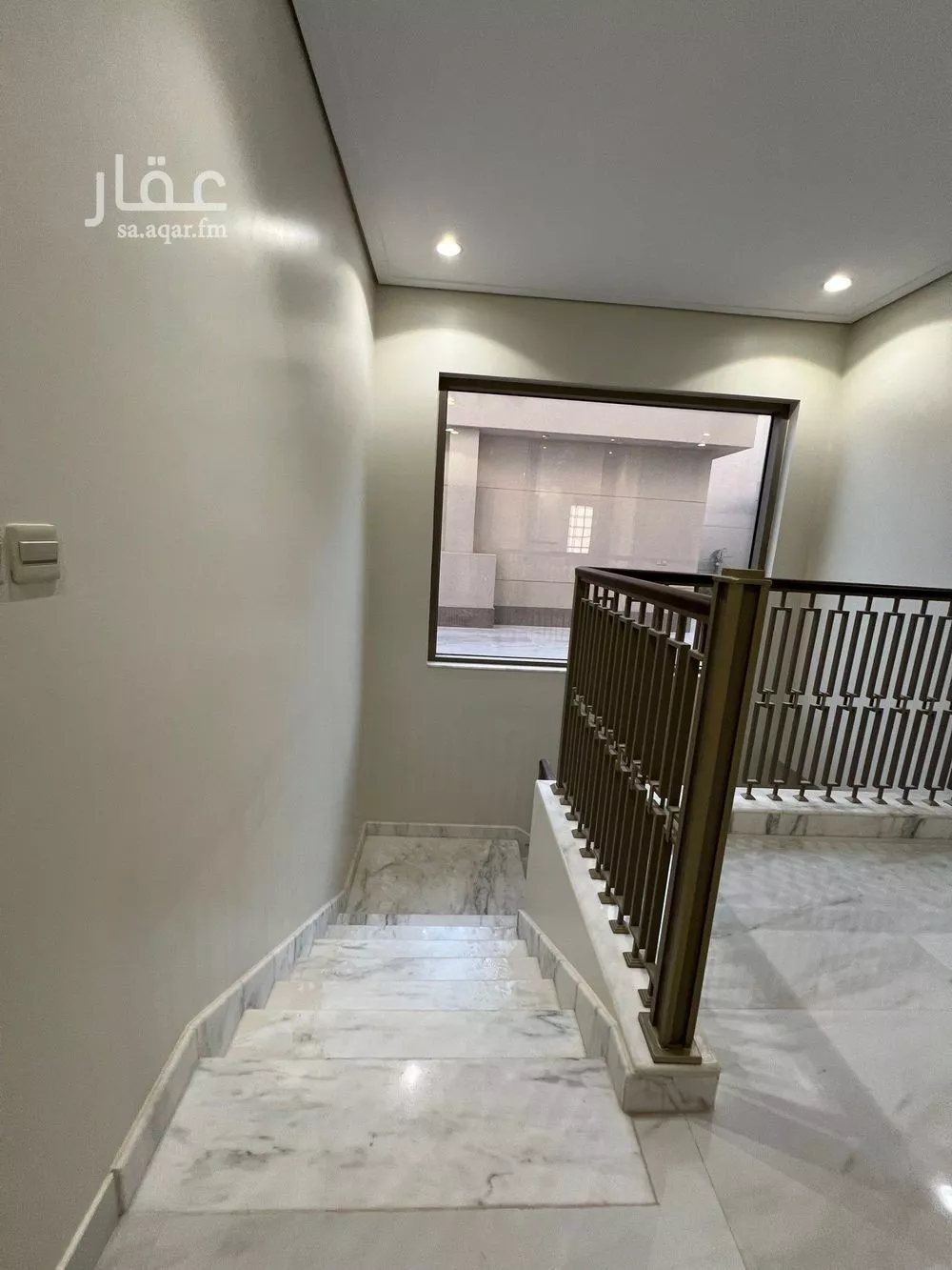 فيلا 7 غرف في النرجس 26