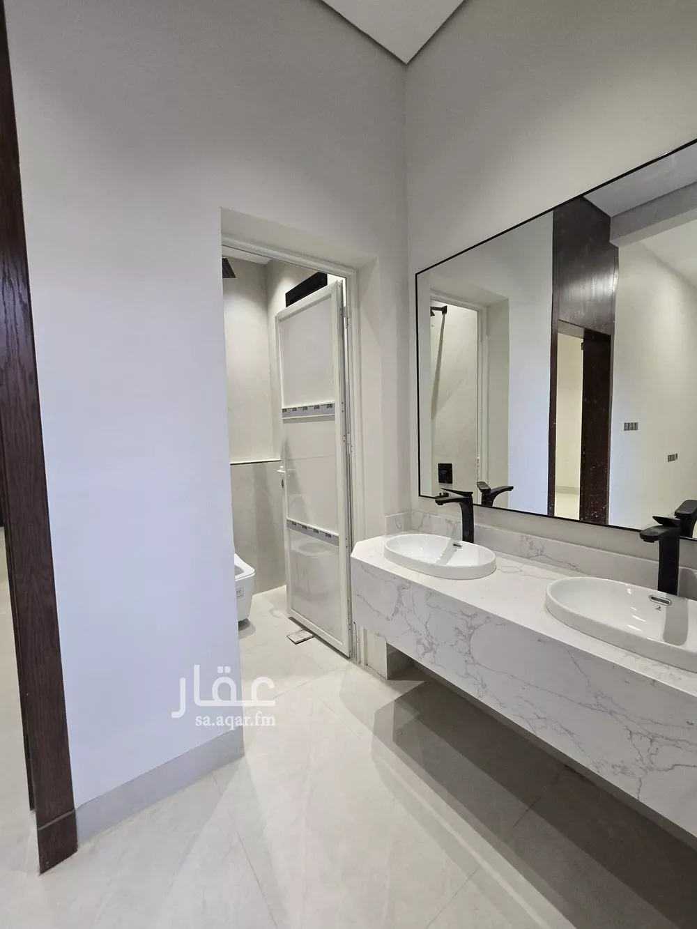 5 bedroom villa in Al Uraija Al Wusta 18