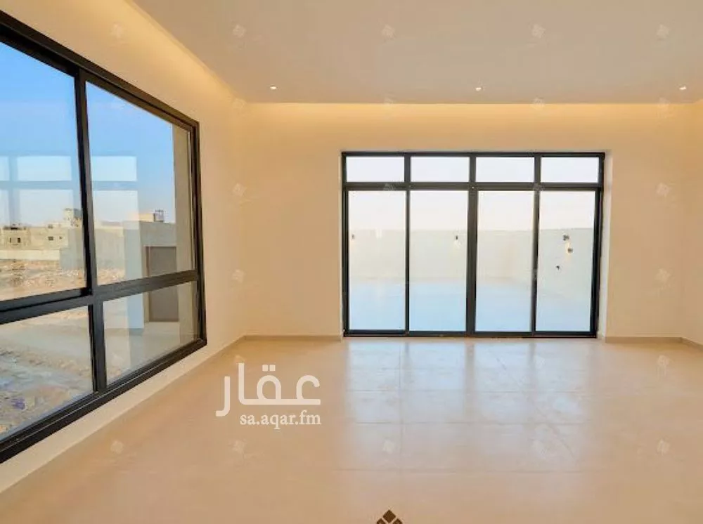 6 bedroom villa in Al Mahdiyyah 24
