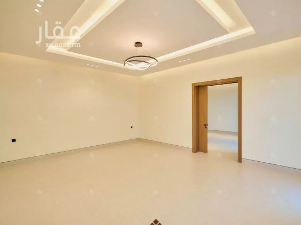 6 bedroom villa in Al Mahdiyyah 4