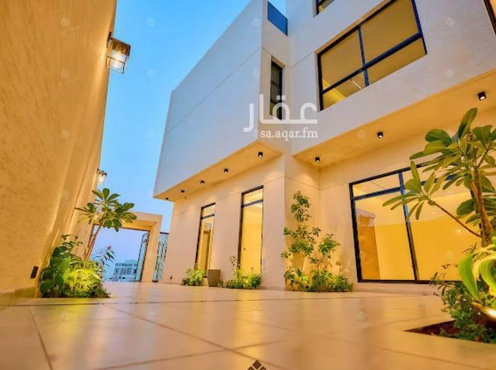 6 bedroom villa in Al Mahdiyyah 7