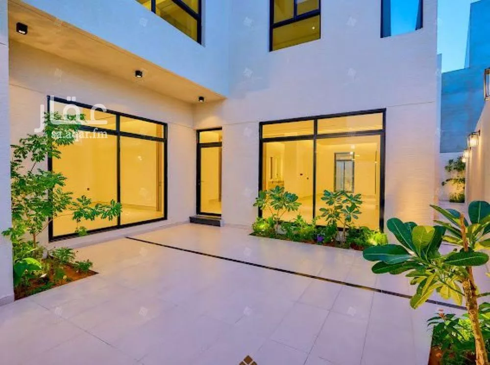 6 bedroom villa in Al Mahdiyyah 9