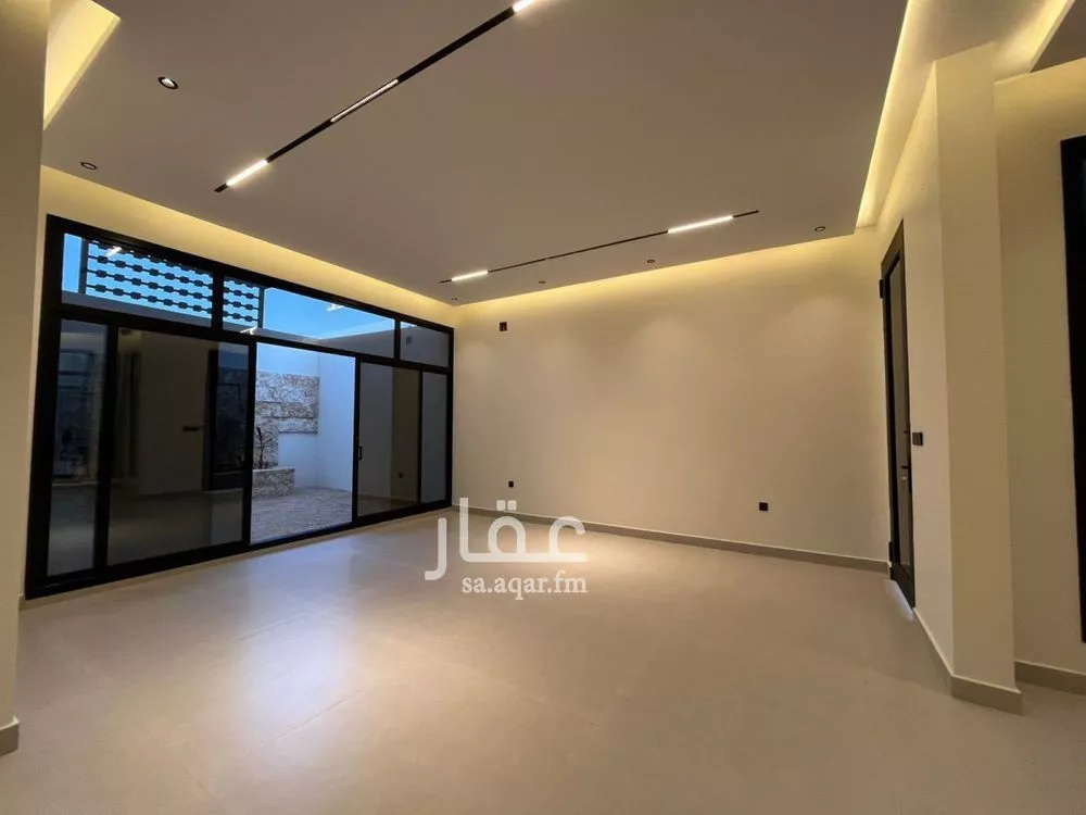 6 bedroom villa in Al Mahdiyyah 19
