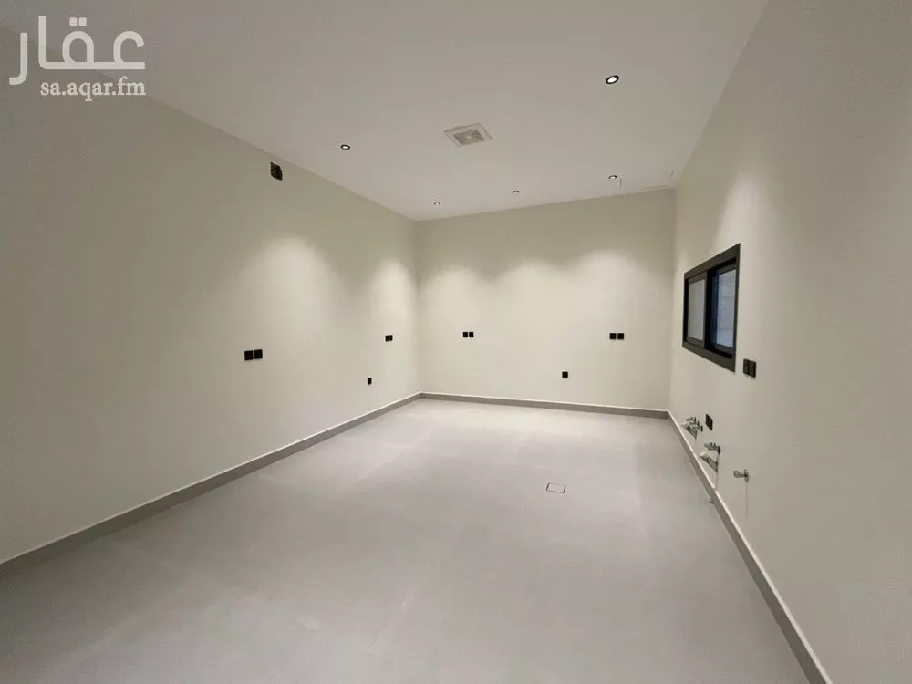 6 bedroom villa in Al Mahdiyyah 26