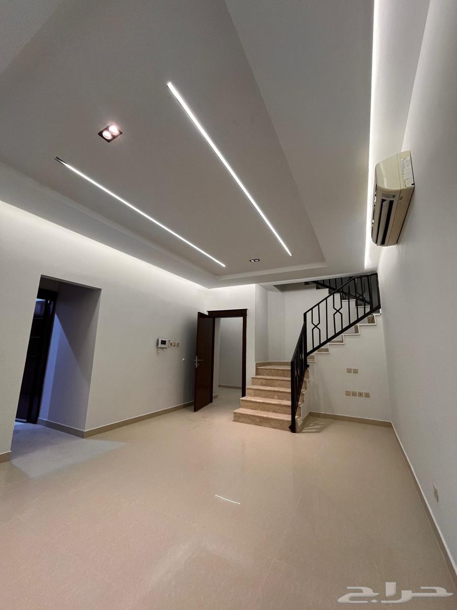 3 bedroom apartment in Al Khuzama 6