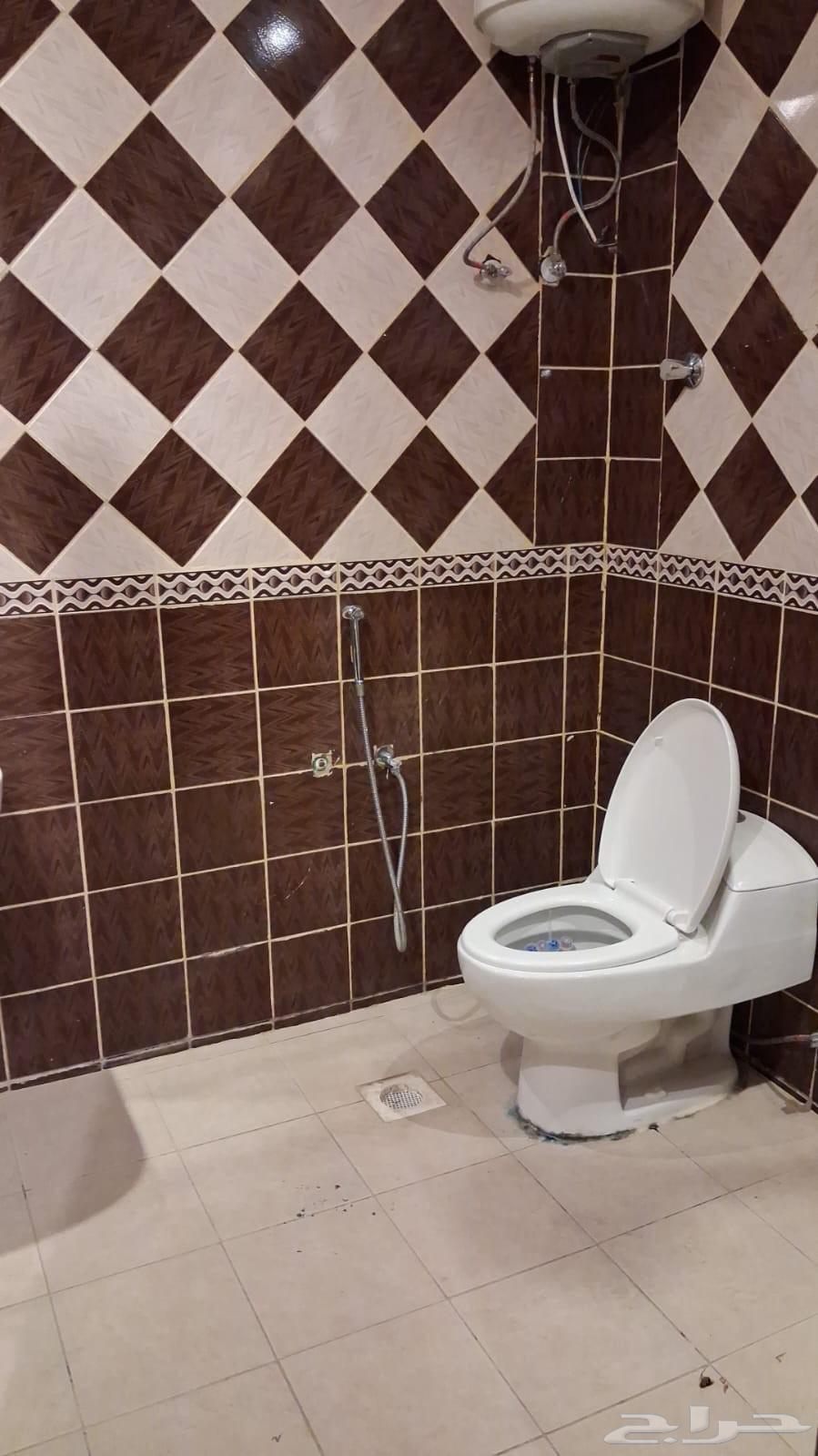 3 bedroom apartment in Al Munsiyah 4