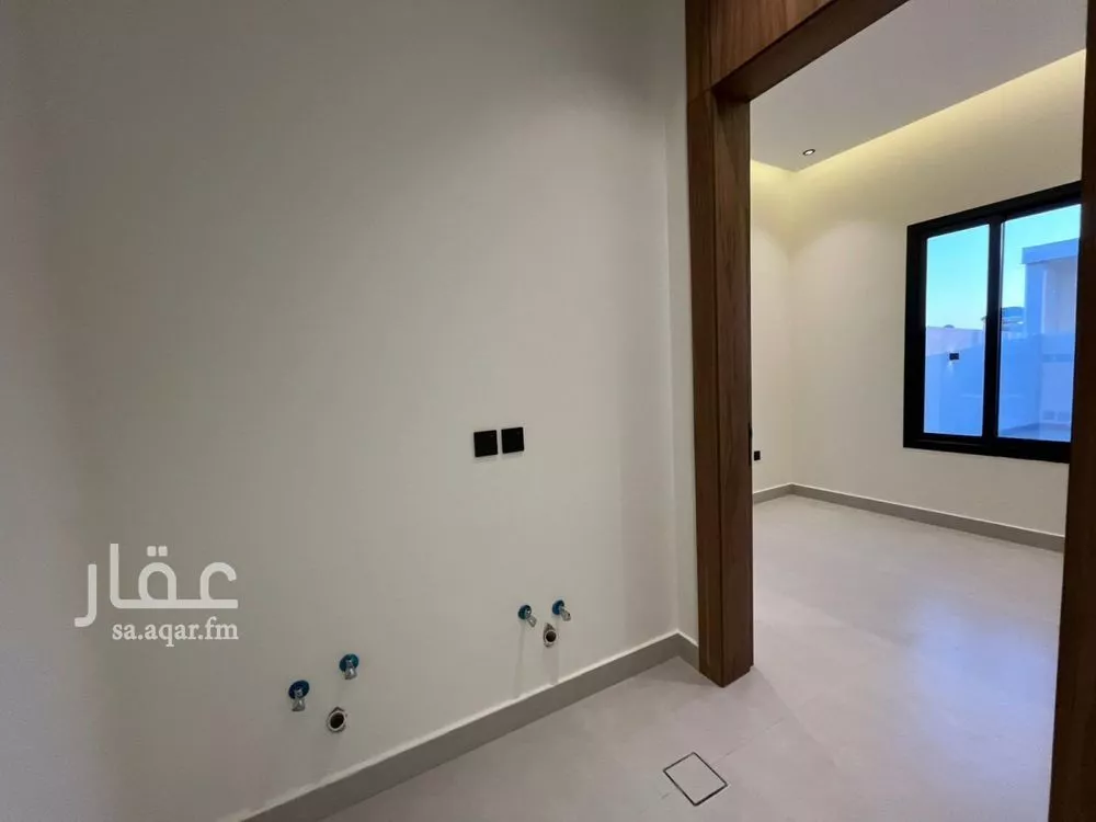 5 bedroom villa in Al Mahdiyyah 17