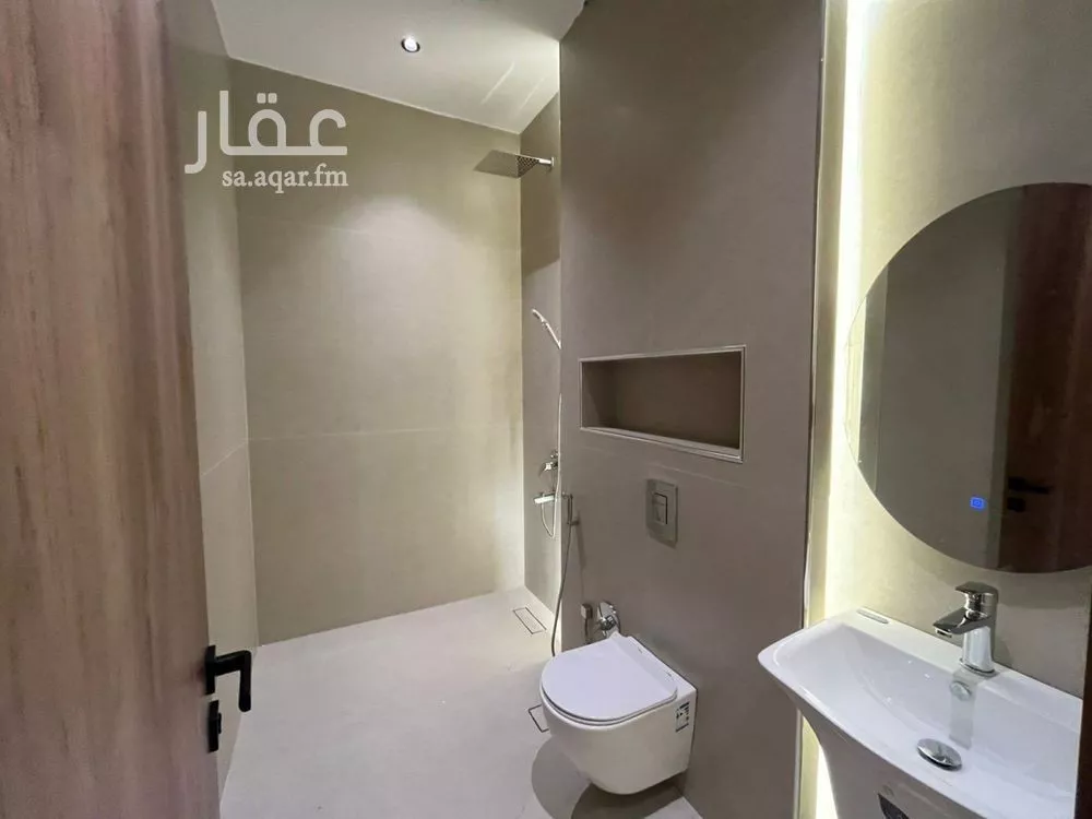5 bedroom villa in Al Mahdiyyah 21