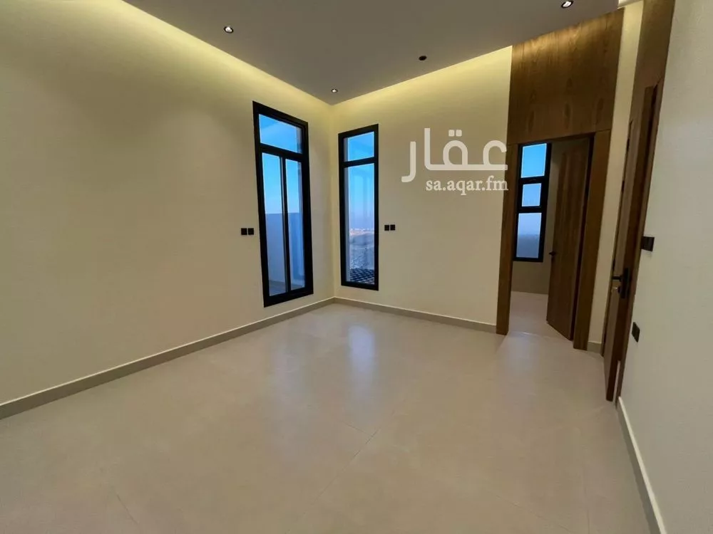 5 bedroom villa in Al Mahdiyyah 25