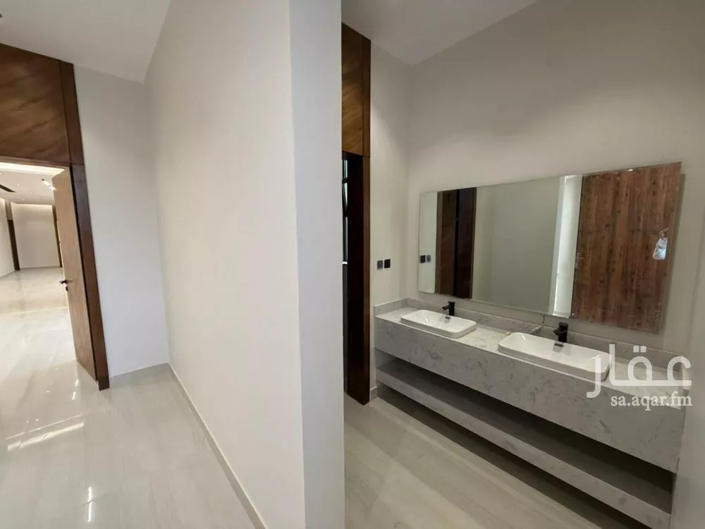 6 bedroom villa in Al Mahdiyyah 13