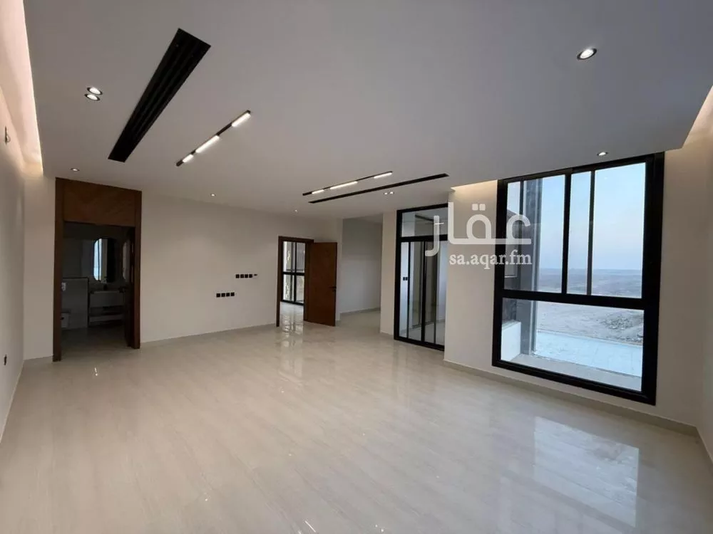 6 bedroom villa in Al Mahdiyyah 15