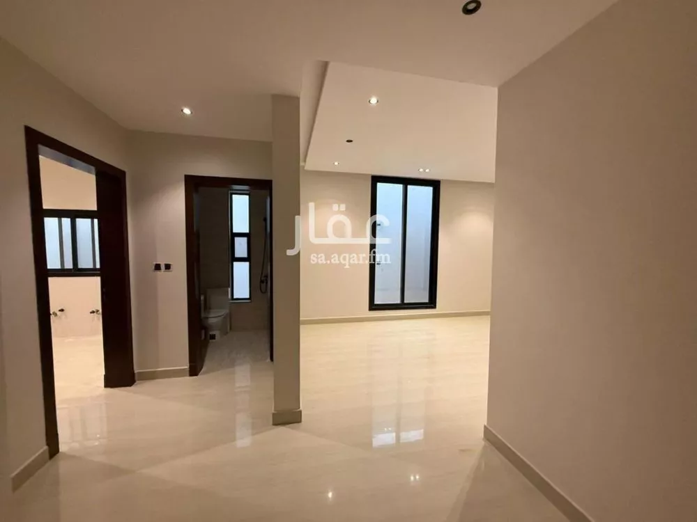 6 bedroom villa in Al Mahdiyyah 27