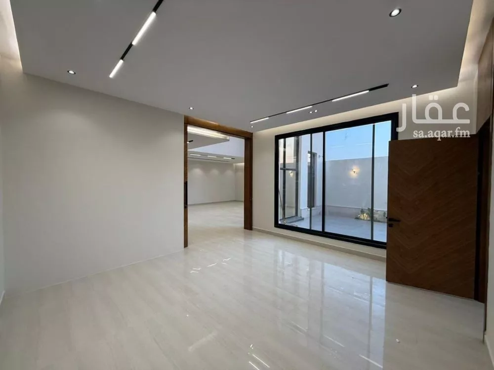 6 bedroom villa in Al Mahdiyyah 10