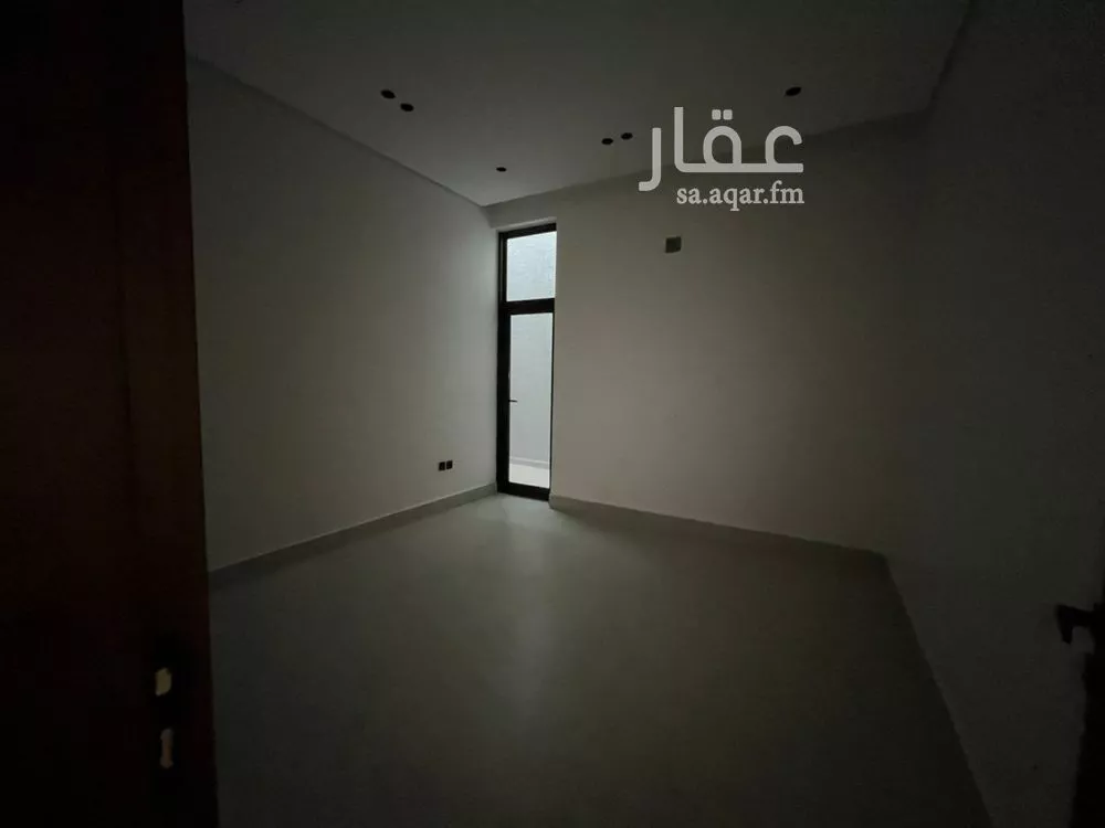 فيلا 6 غرف في المهدية 26