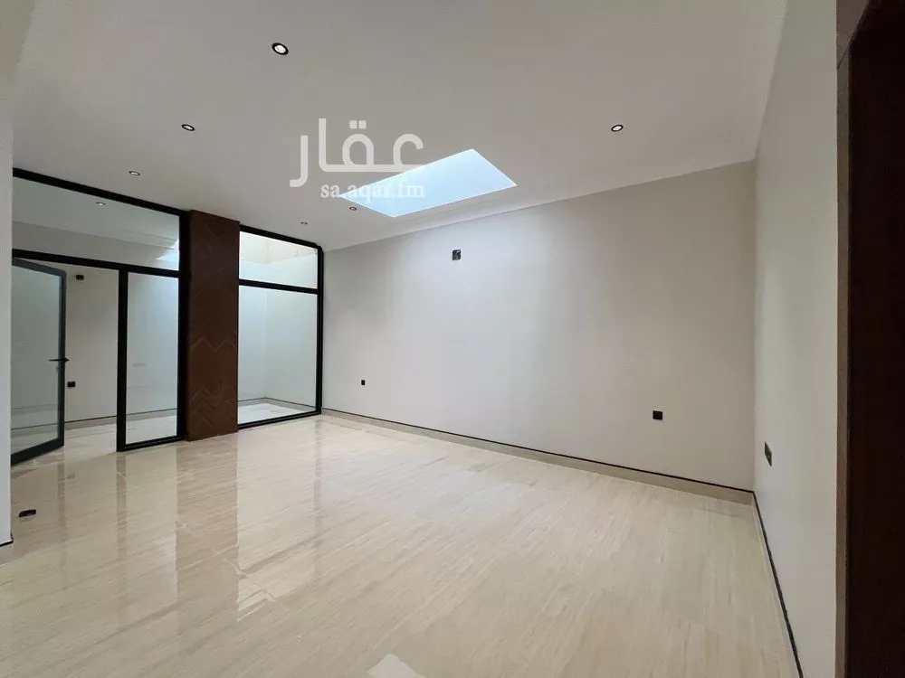 فيلا 6 غرف في المهدية 8