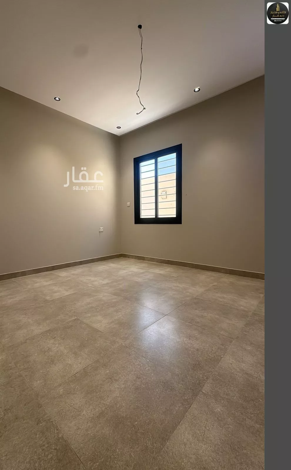 4 bedroom apartment in Jeddah 4