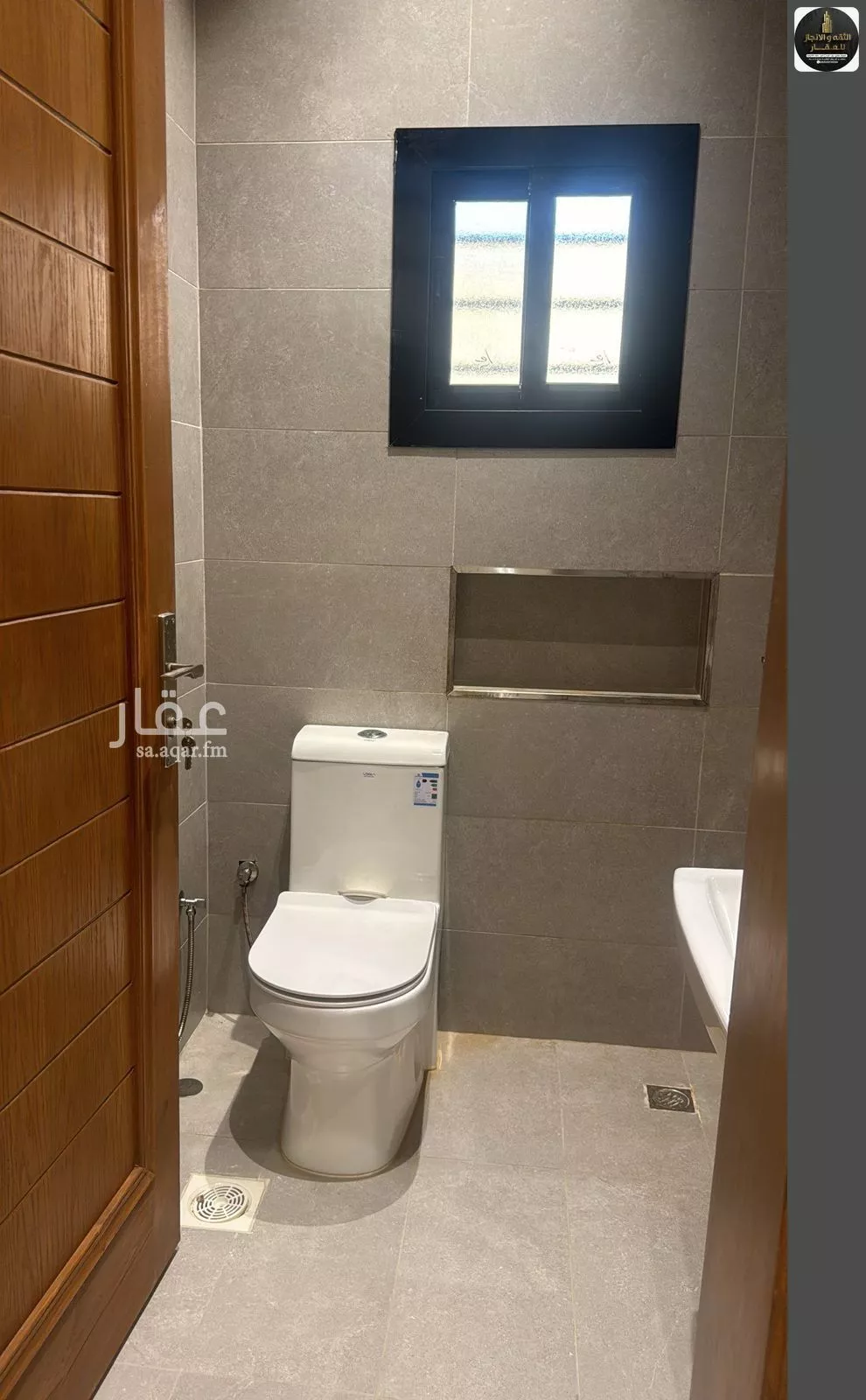 4 bedroom apartment in Jeddah 8