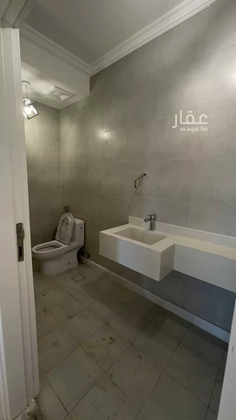 4 bedroom apartment in Al Salamah 2