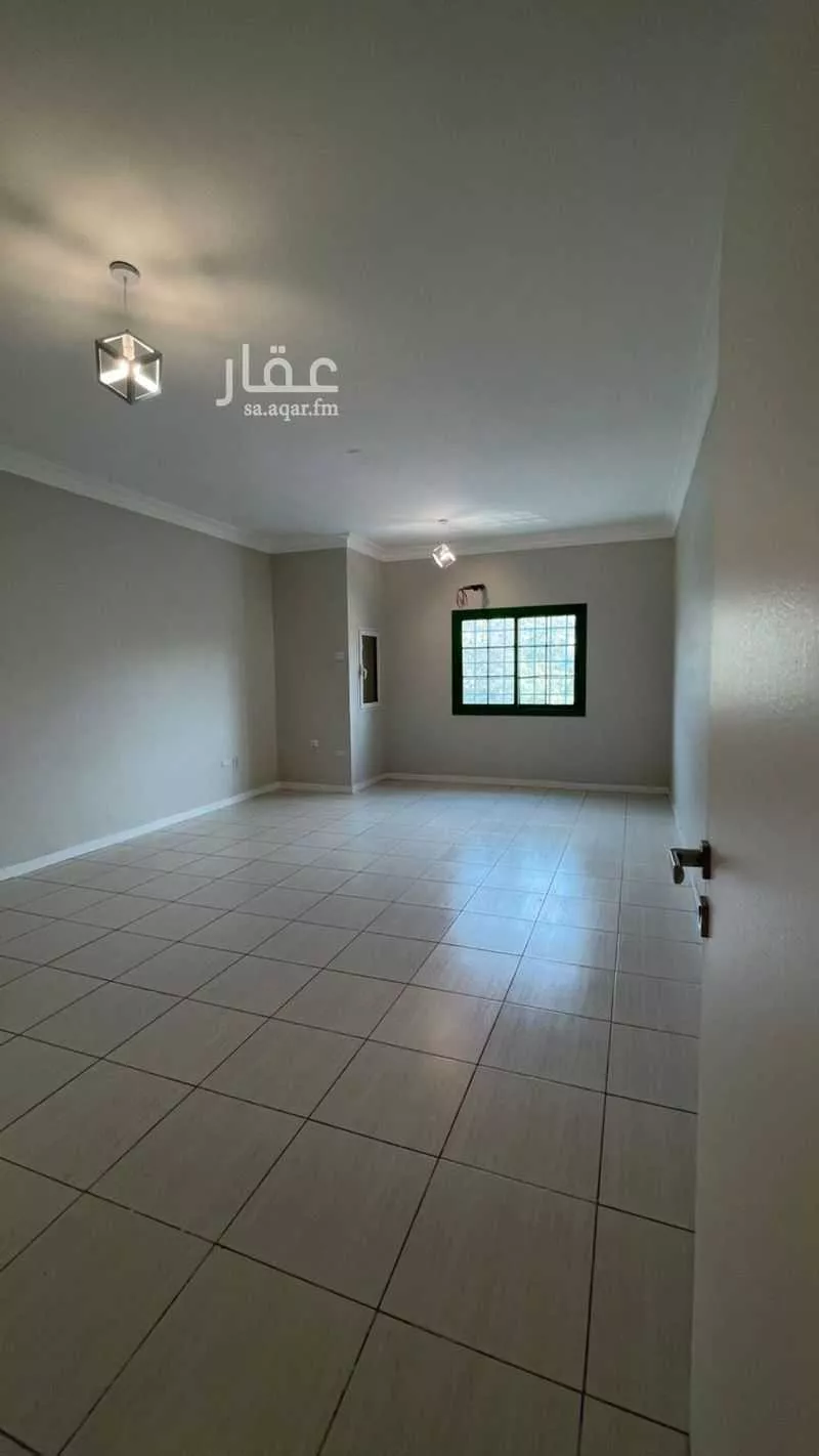4 bedroom apartment in Al Salamah 8