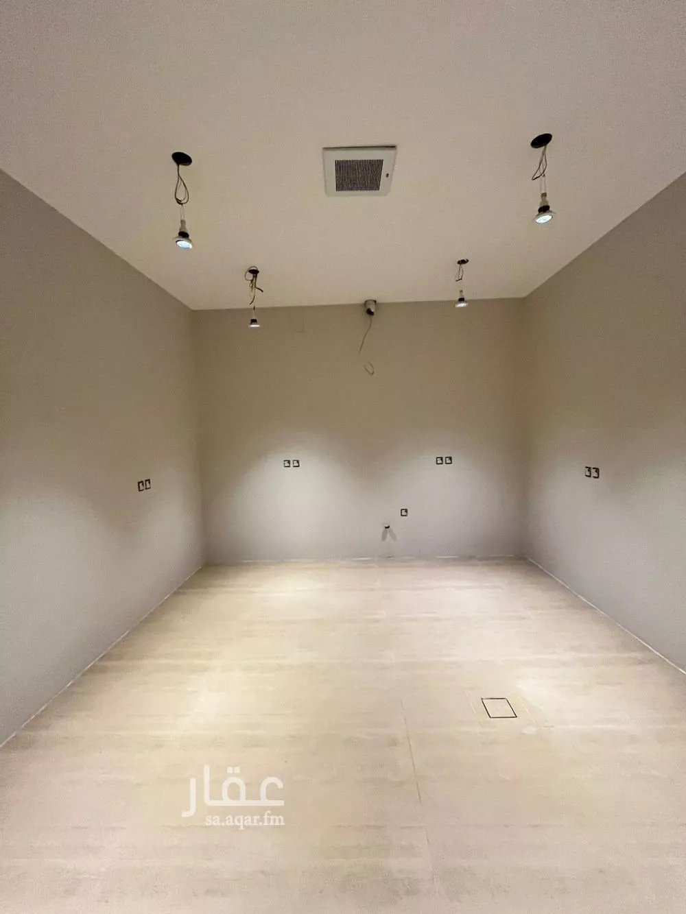 6 bedroom villa in Al Mahdiyyah 9