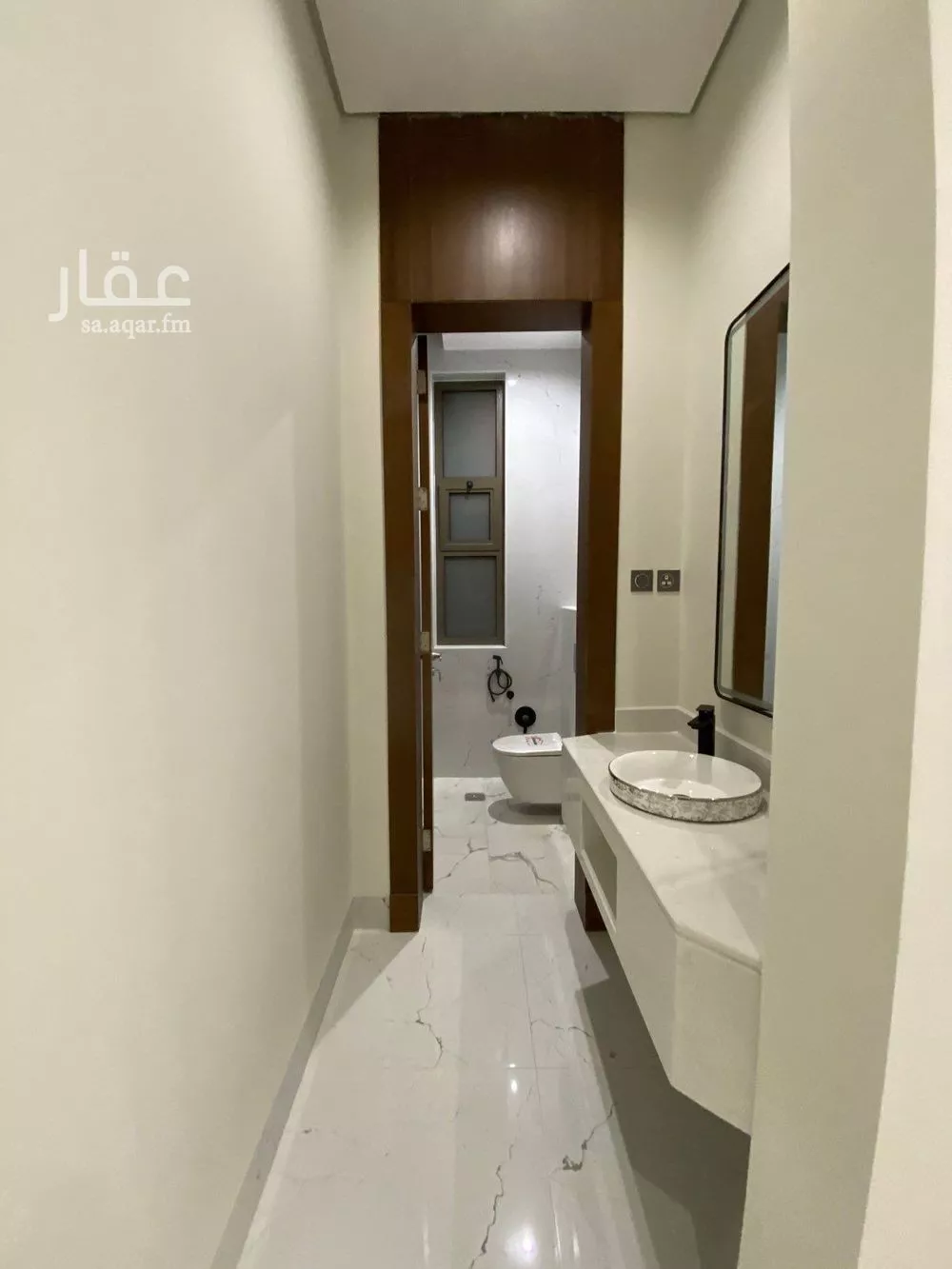 5 bedroom villa in Al Mahdiyyah 3