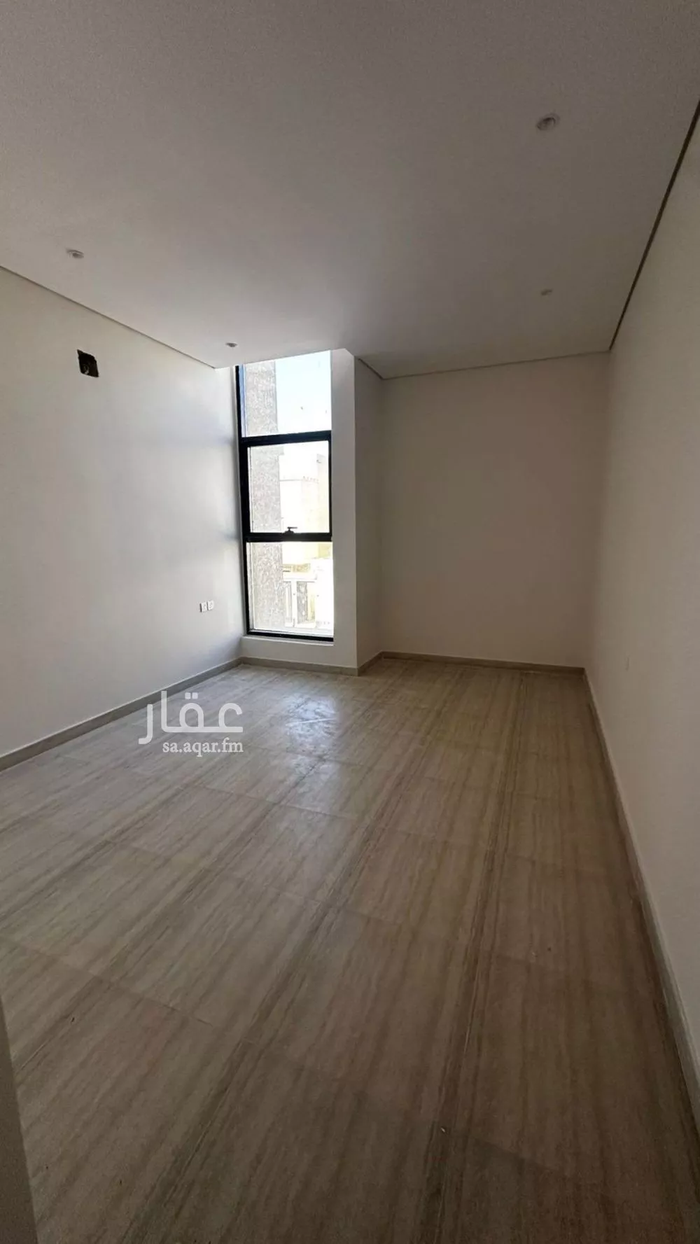 فيلا 5 غرف في ظهرة لبن 10