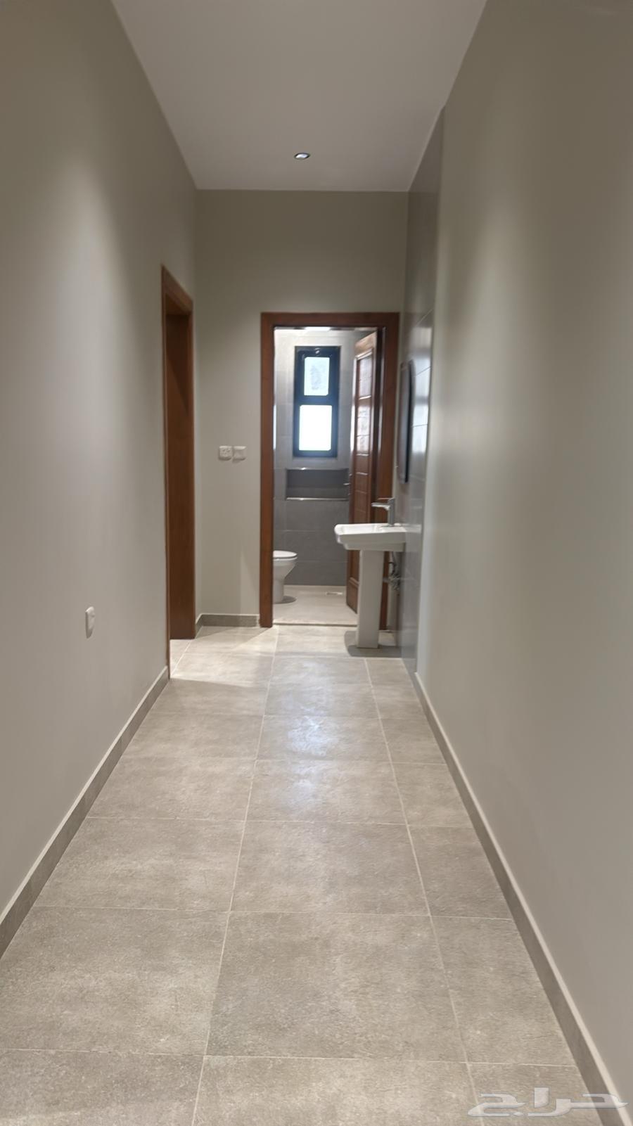 3 bedroom apartment in Jeddah 3