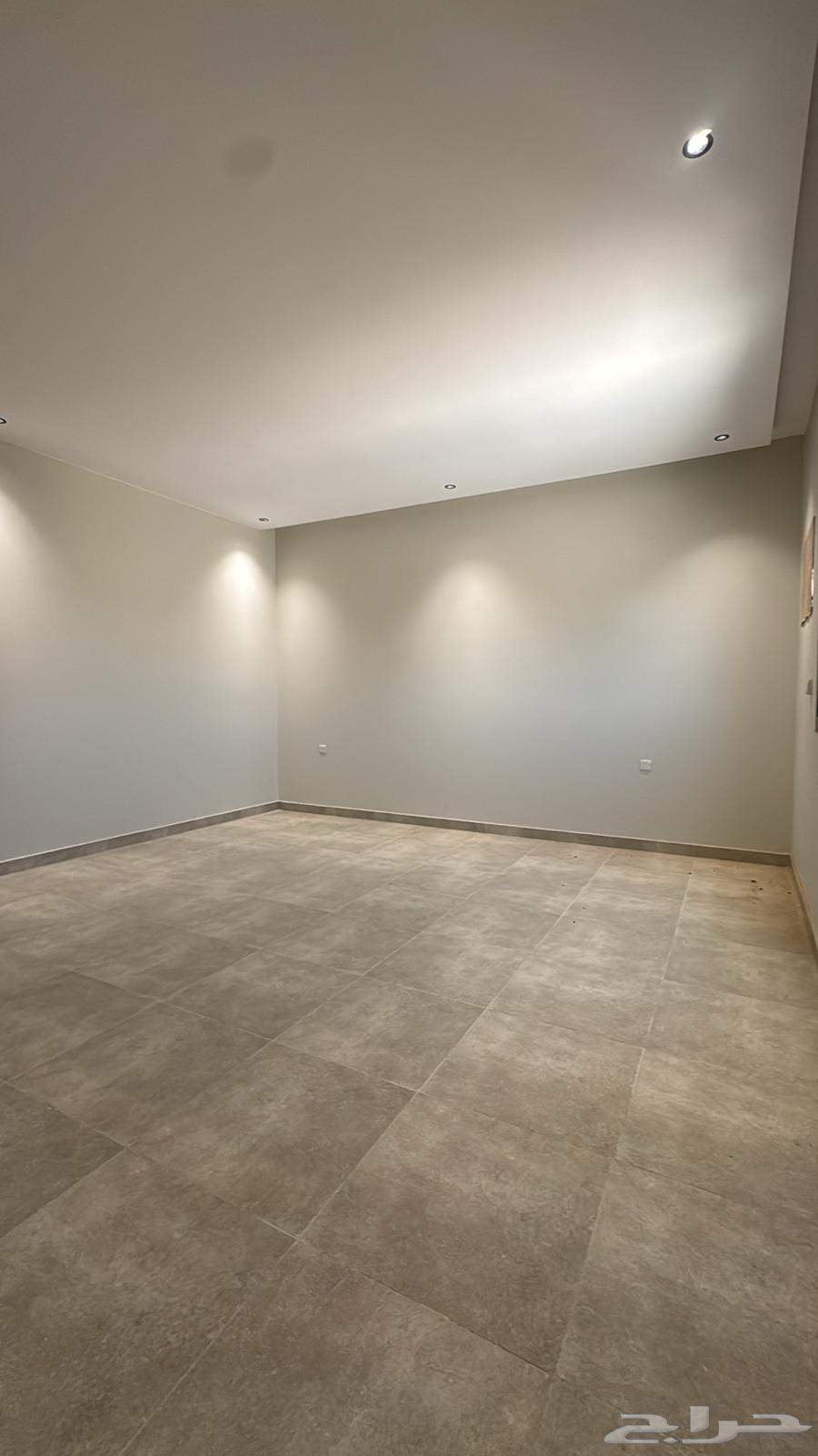 3 bedroom apartment in Jeddah 4