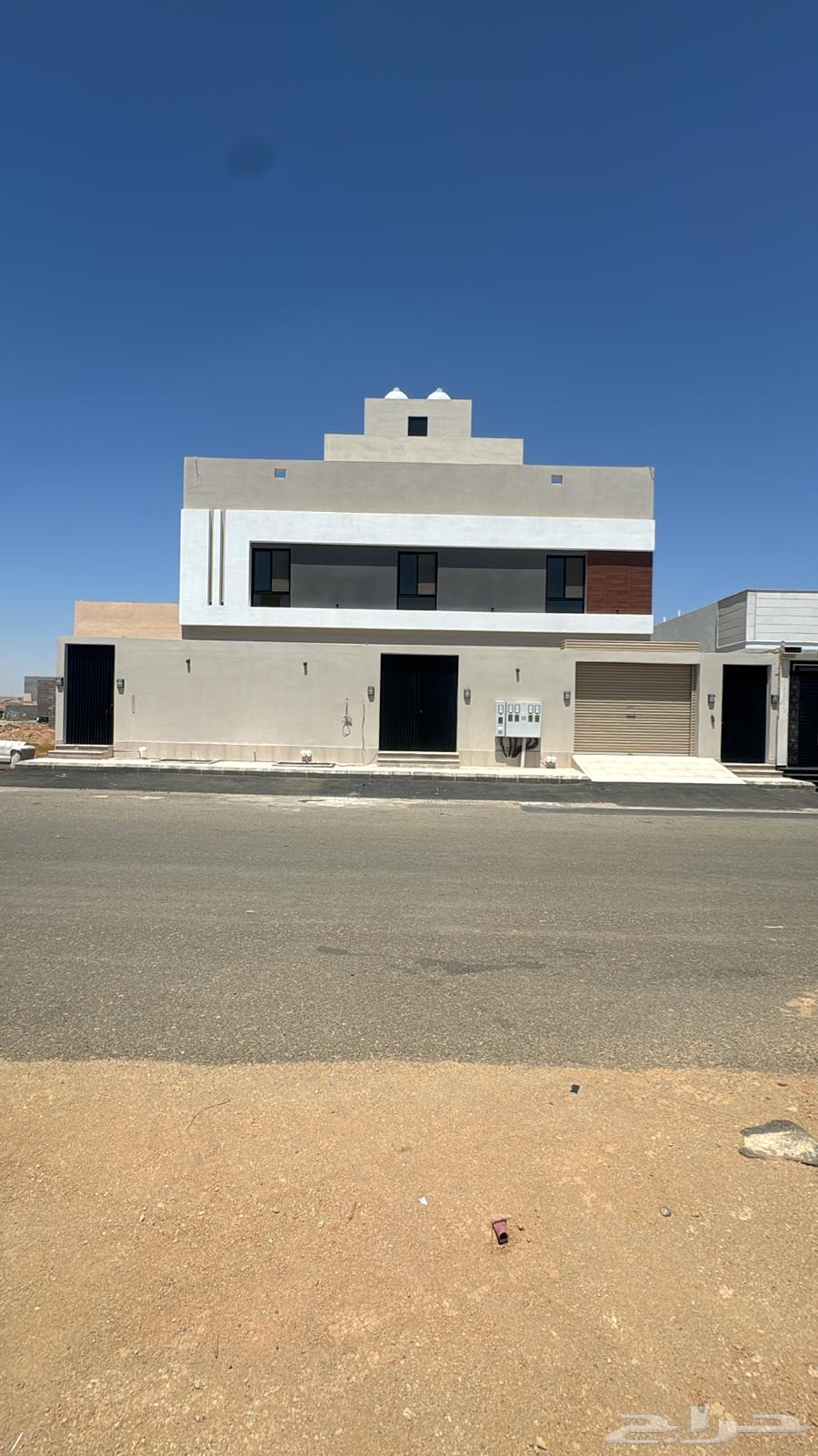 3 bedroom apartment in Jeddah 6